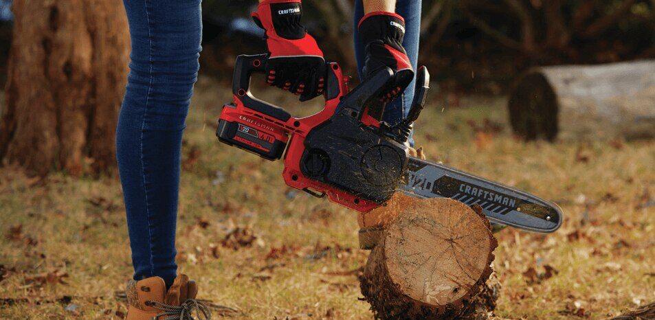 chainsaw for women