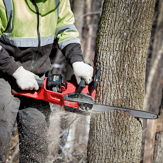 milwaukee chainsaw brand