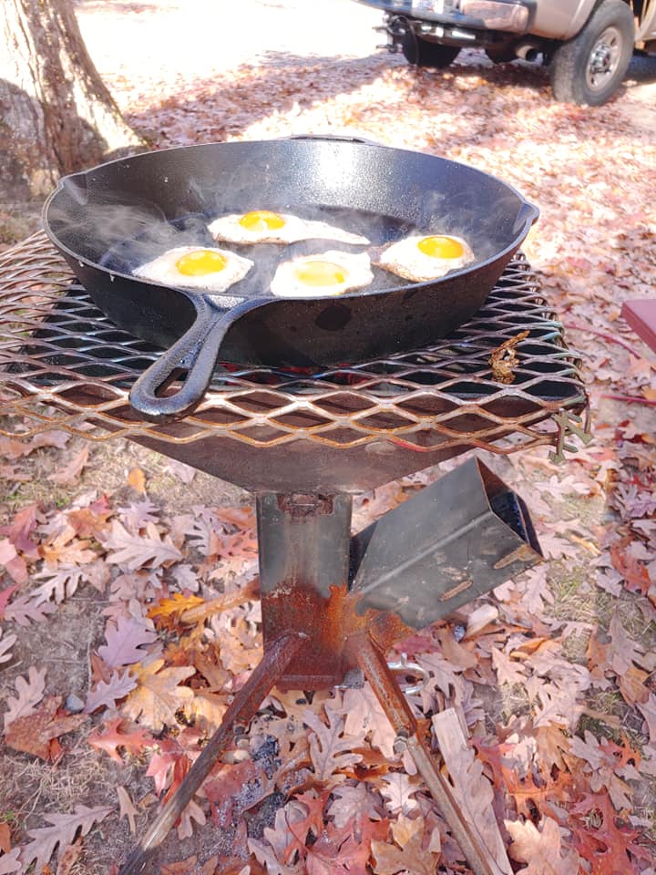 can you cook on rocket stove