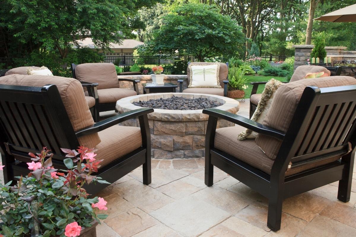 patio furniture with fire pit