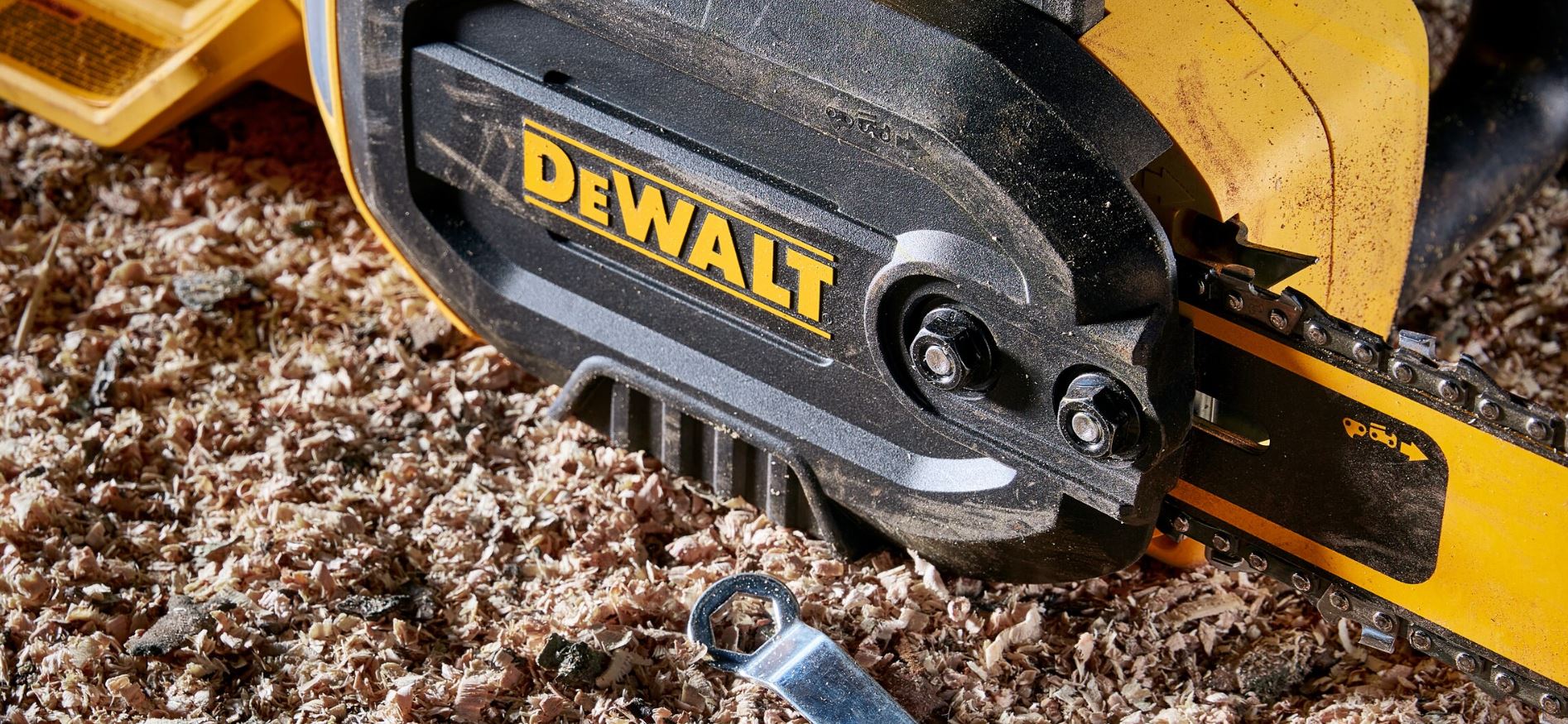 dewalt dwcs600 chainsaw recall
