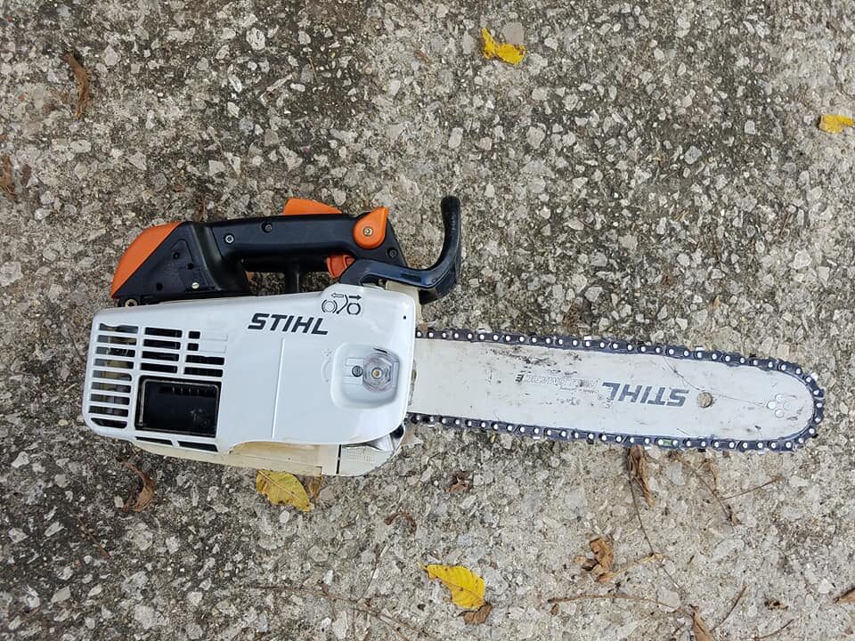 Motosierra Stihl MS 200 T cilindrada 36 CC