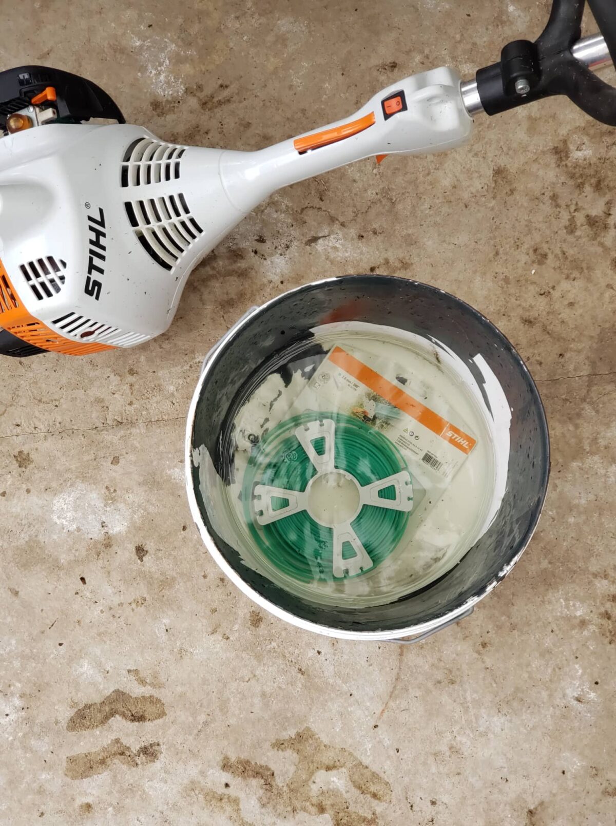 Stihl trimmer line feed problems
