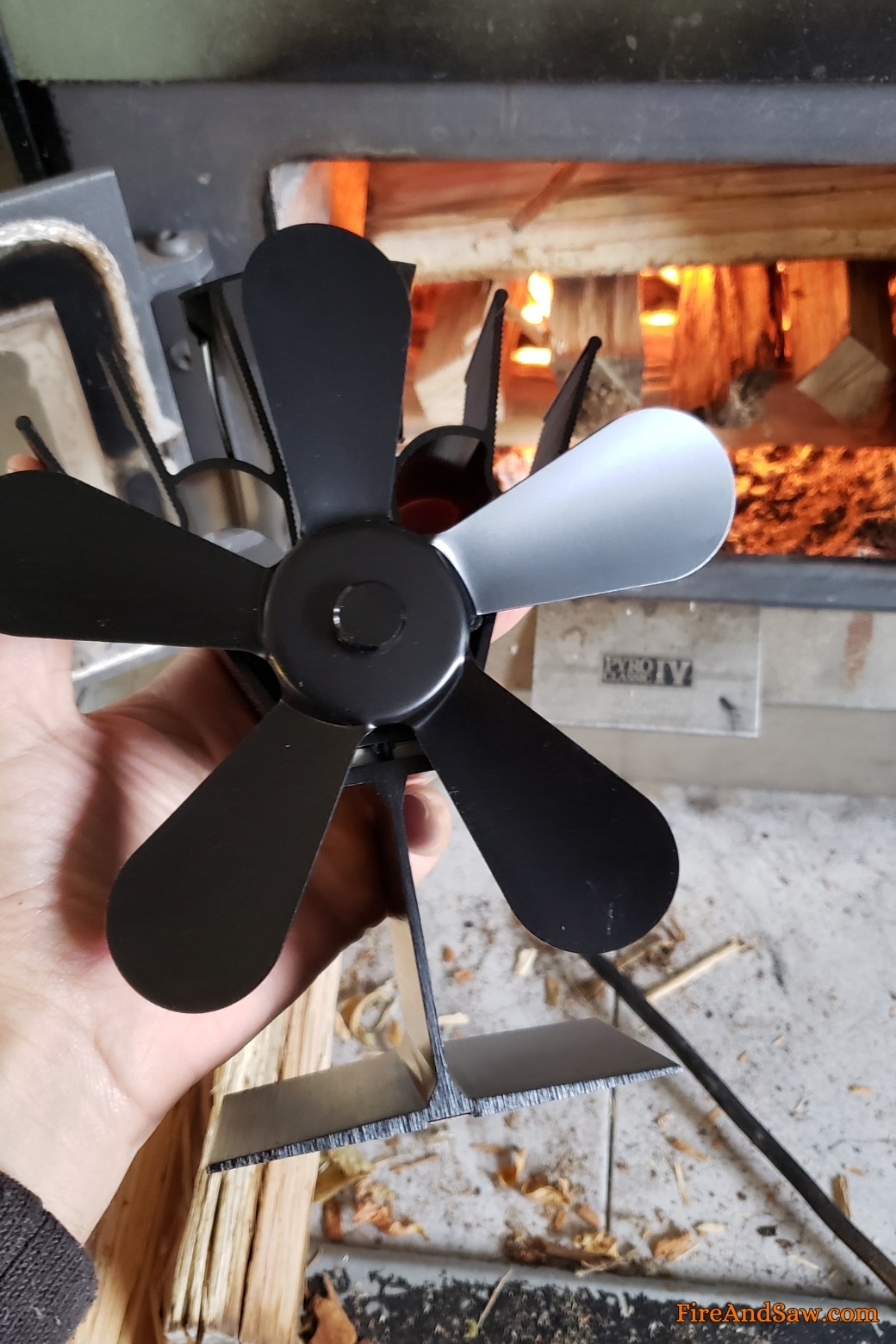 pyro fan wood stove
