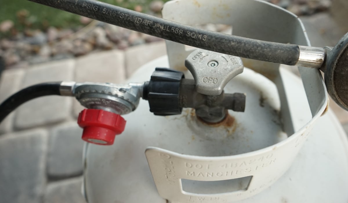 How To Check For Propane Fire Pit Gas Leaks In 5 Steps