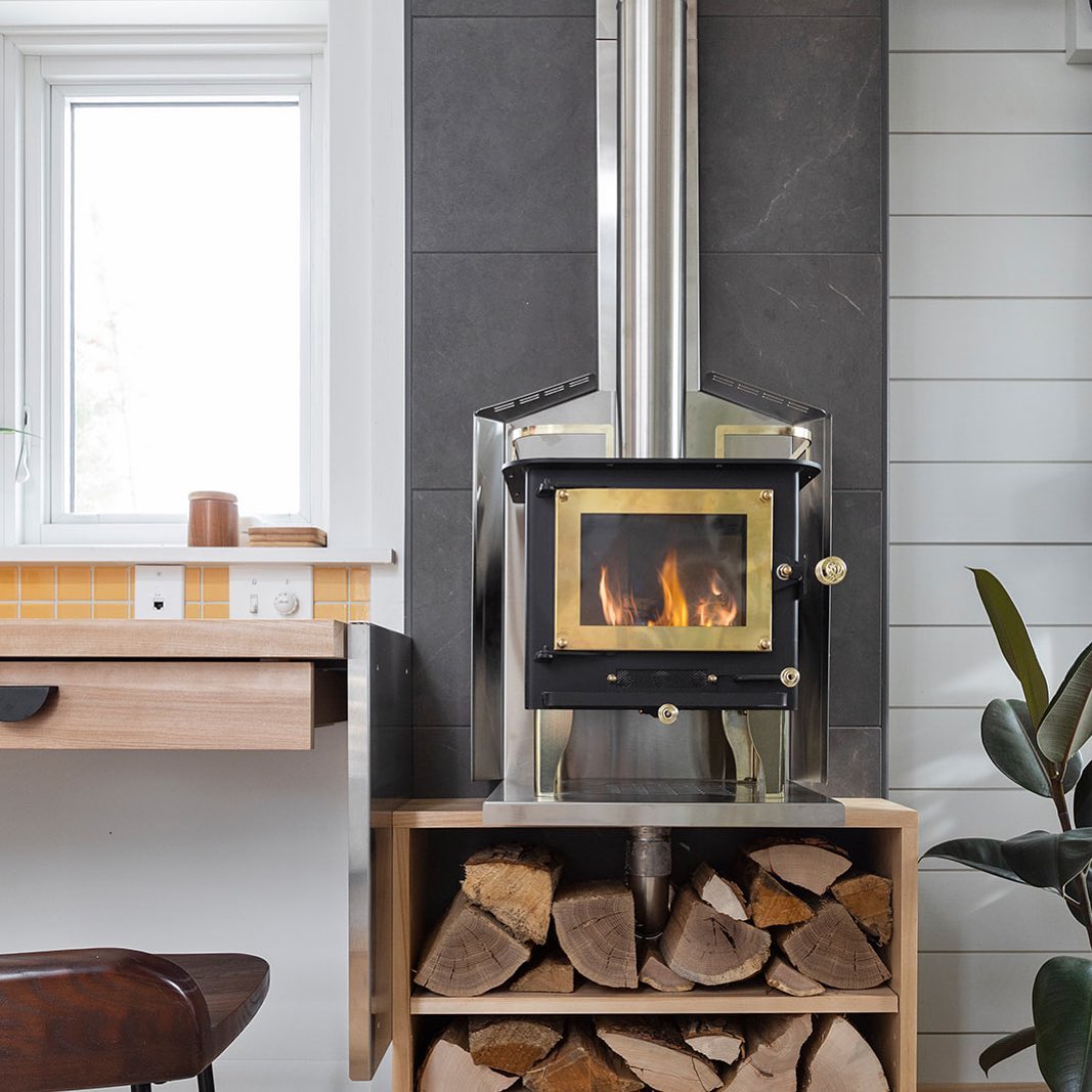 Stunning cubic mini grizzly wood stove