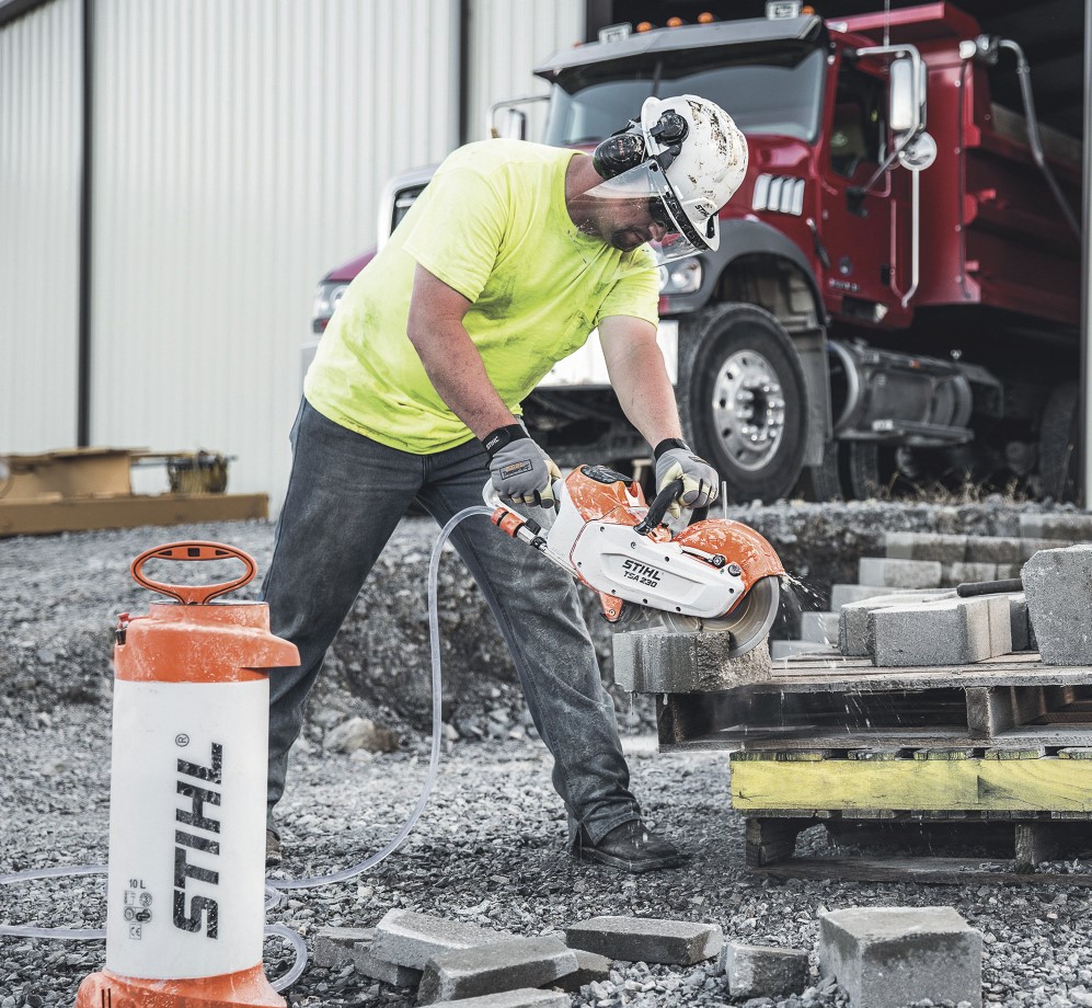 Stihl battery powered online concrete saw